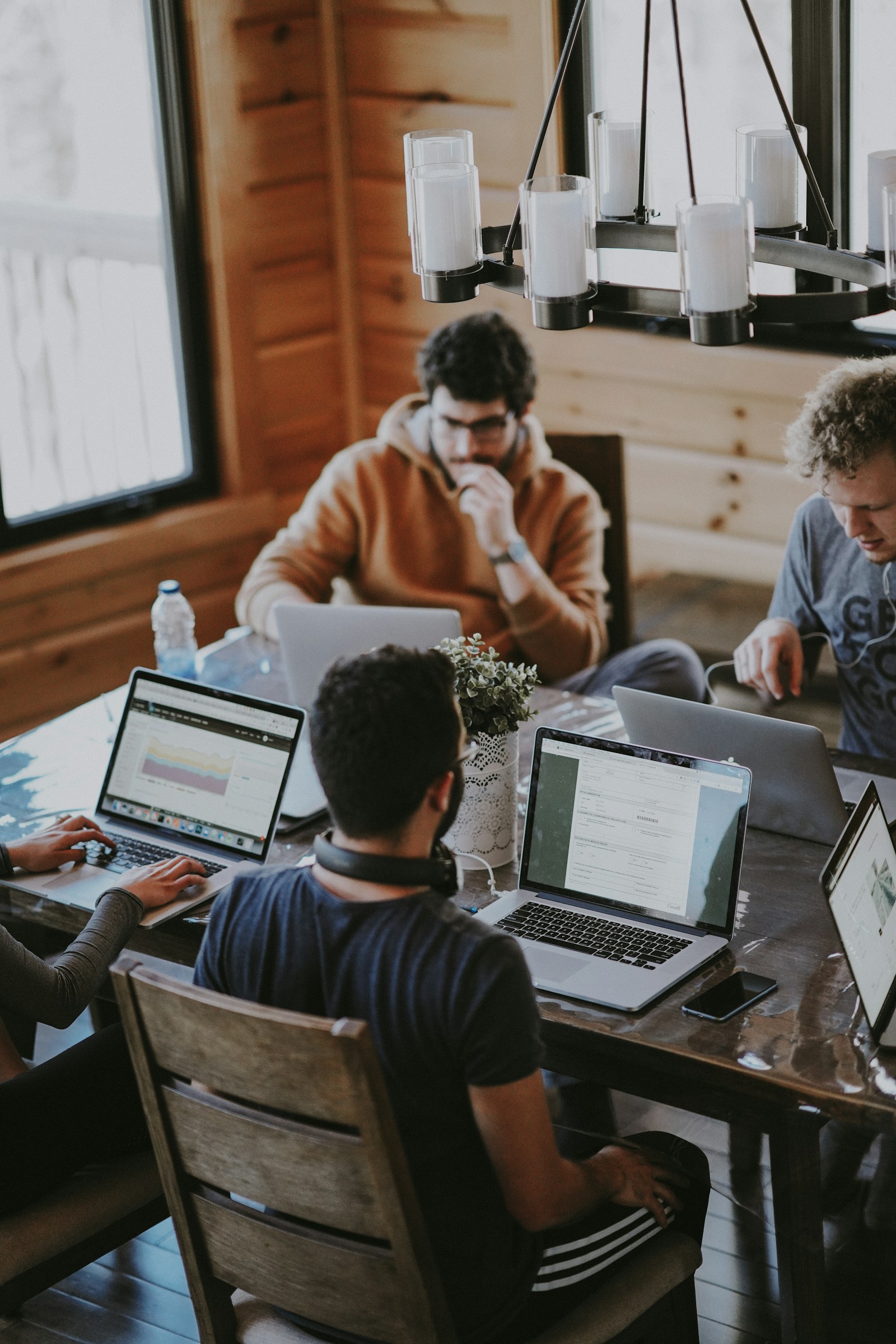 Café e Coworking: cafeteria com infraestrutura para trabalho remoto
